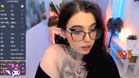 Snapshot of dixipixi_ chatting on December 29, 2024, 8:44 am dixipixi_ online show from December 29, 2024, 8:44 am