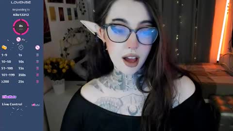 Snapshot of dixipixi_ chatting on September 28, 2025, 5:57 am dixipixi_ online show from September 28, 2025, 5:57 am