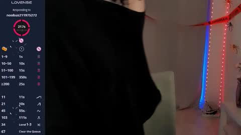 Snapshot of dixipixi_ chatting on November 2, 2025, 5:43 am dixipixi_ online show from November 2, 2025, 5:43 am