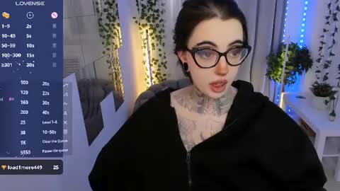 dixipixi_ online show from July 3, 2026, 10:21 am