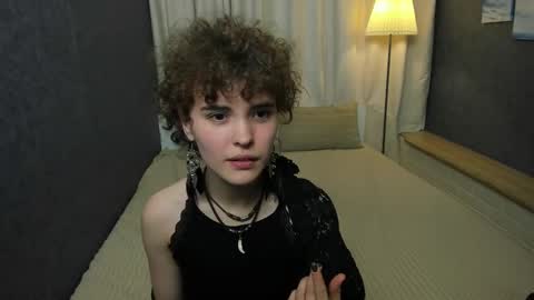 Snapshot of dizer_clop chatting on February 21, 2025, 7:21 pm Dizer online show from February 21, 2025, 7:21 pm