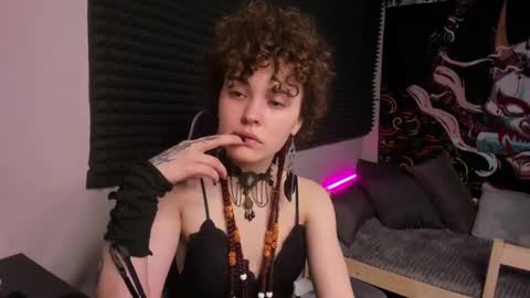 Snapshot of dizer_clop chatting on March 11, 2025, 3:34 pm Dizer online show from March 11, 2025, 3:34 pm