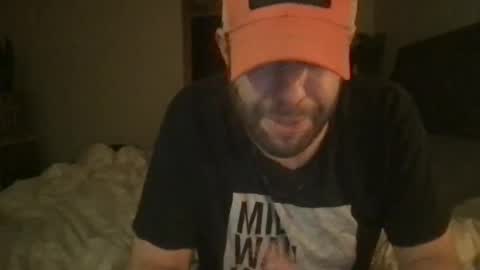 Snapshot of dj_chaterbate chatting on December 16, 2025, 8:52 am DJ Chaterbate online show from December 16, 2025, 8:52 am