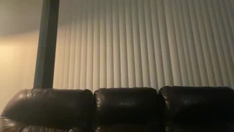Snapshot of dj_chaterbate chatting on March 30, 2026, 7:09 am DJ Chaterbate online show from March 30, 2026, 7:09 am