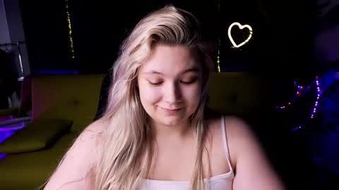 Jenia online show from December 4, 2024, 5:05 am