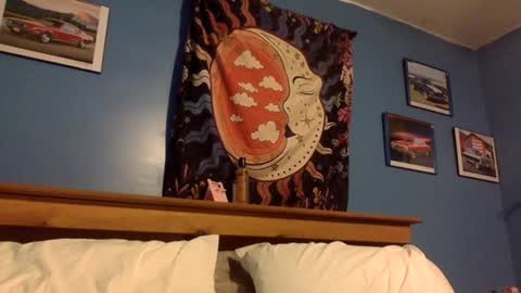 djldobaggins420 online show from November 10, 2025, 3:05 am