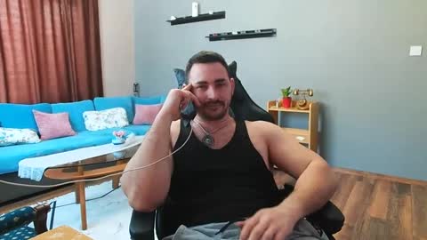 Snapshot of djmute chatting on February 25, 2025, 11:41 am STR8 BOYv online show from February 25, 2025, 11:41 am