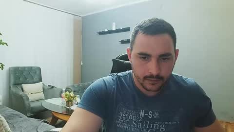 STR8 BOYv online show from April 18, 2026, 5:39 pm