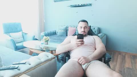 STR8 BOYv online show from April 29, 2026, 5:55 am
