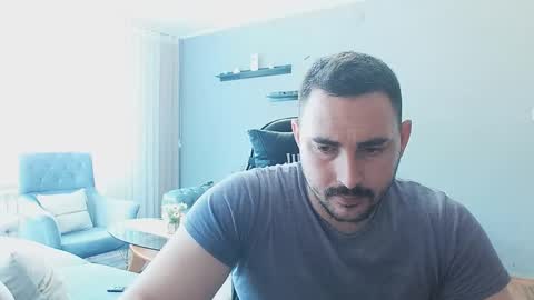 STR8 BOYv online show from May 2, 2026, 12:32 pm