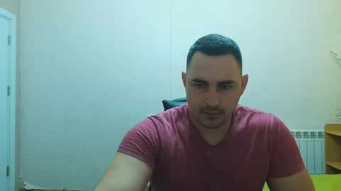 STR8 BOYv online show from May 21, 2026, 5:47 am