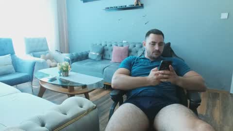 STR8 BOYv online show from July 18, 2026, 7:01 am