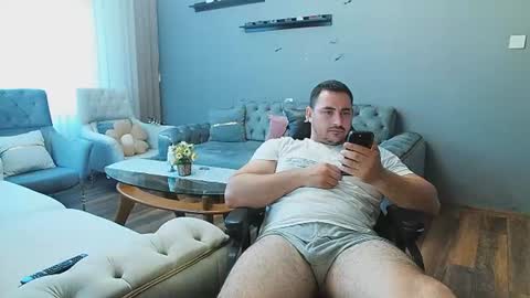 STR8 BOYv online show from July 28, 2026, 4:16 pm