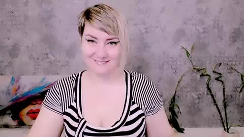 Snapshot of djullia chatting on May 9, 2026, 5:12 am djullia online show from May 9, 2026, 5:12 am