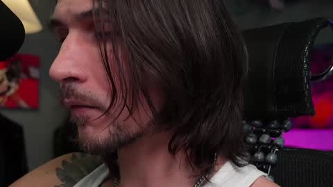 Silverhand online show from January 29, 2025, 6:33 am