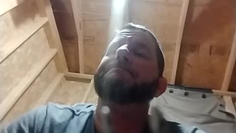 dlkalid20 online show from July 27, 2026, 1:23 am