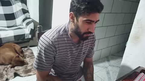 AmigodotadoZL online show from May 11, 2026, 11:13 pm