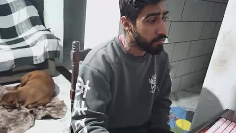 AmigodotadoZL online show from May 12, 2026, 10:51 pm