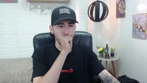 Snapshot of dmitrisanders1 chatting on January 28, 2025, 8:47 pm Maybe in pvt online show from January 28, 2025, 8:47 pm