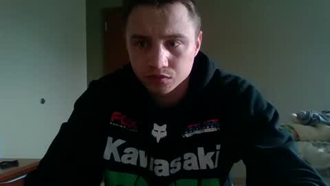 Snapshot of dmitriy005 chatting on January 9, 2026, 8:10 pm dmitriy005 online show from January 9, 2026, 8:10 pm