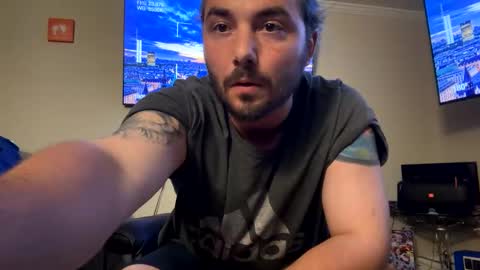 dmoneyyy1124 online show from June 4, 2026, 9:21 pm