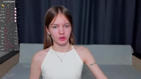 Polly and Kiriko online show from February 12, 2025, 12:37 am