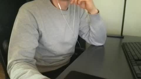 Snapshot of doctor_luv_69 chatting on May 14, 2026, 11:28 am doctor_luv_69 online show from May 14, 2026, 11:28 am