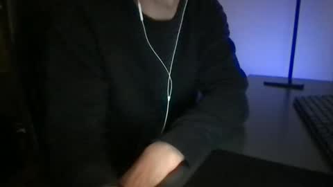 Snapshot of doctor_luv_69 chatting on May 18, 2026, 7:52 pm doctor_luv_69 online show from May 18, 2026, 7:52 pm