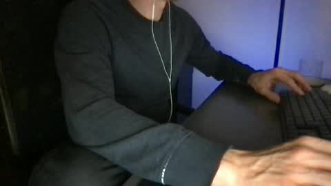 Snapshot of doctor_luv_69 chatting on June 13, 2026, 10:08 pm doctor_luv_69 online show from June 13, 2026, 10:08 pm