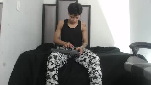 Snapshot of dogan_renz0 chatting on March 26, 2026, 8:58 pm Dogan online show from March 26, 2026, 8:58 pm