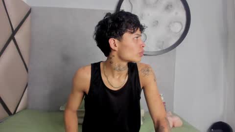 Snapshot of dogan_renz0 chatting on April 7, 2026, 7:03 pm Dogan online show from April 7, 2026, 7:03 pm