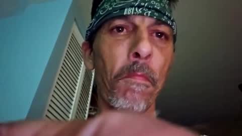 Snapshot of dogbone999081 chatting on September 29, 2025, 12:05 am dogbone999081 online show from September 29, 2025, 12:05 am