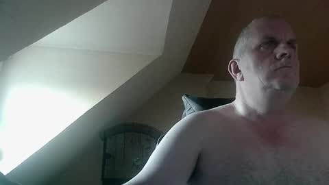 doggy2629 online show from November 22, 2025, 7:29 am