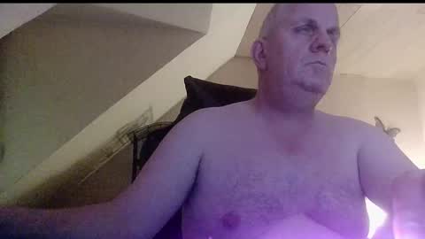 doggy2629 online show from January 7, 2026, 4:53 pm