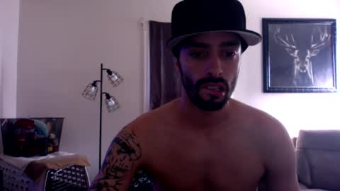 doingmek9 online show from February 26, 2025, 4:35 pm