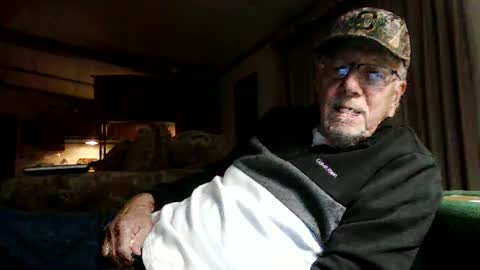 doingmyself69 online show from October 9, 2025, 2:37 pm