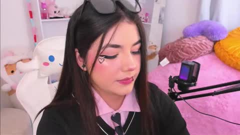 antonella online show from March 5, 2026, 3:13 am