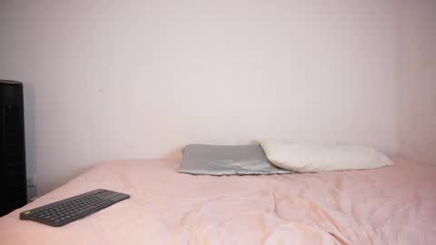 Snapshot of doll4you_ chatting on May 6, 2026, 11:26 am Alice y Ros online show from May 6, 2026, 11:26 am