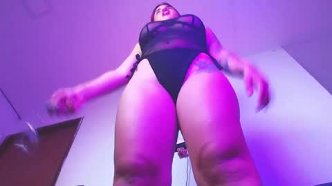 doll_and_thebrown online show from April 28, 2026, 2:10 am