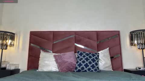 Snapshot of doll_from_venus chatting on September 27, 2025, 1:16 pm Dorothy Mayfield online show from September 27, 2025, 1:16 pm