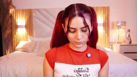 Snapshot of doll_kira_ chatting on May 20, 2026, 2:23 pm doll_kira_ online show from May 20, 2026, 2:23 pm