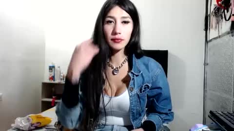 Catherine XXX online show from February 22, 2025, 8:40 am