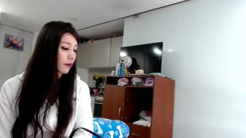 Catherine XXX online show from October 16, 2025, 7:59 pm