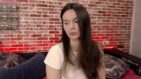 Snapshot of doll_tiffany chatting on November 23, 2025, 5:51 am Jade online show from November 23, 2025, 5:51 am