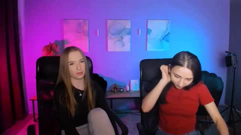 doll_vey online show from March 14, 2026, 9:48 am