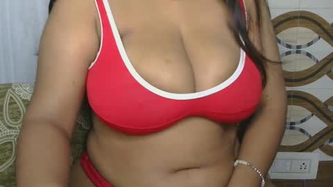 dolly_2 online show from February 4, 2025, 4:26 am