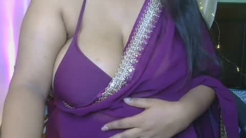 dolly_2 online show from July 6, 2026, 4:20 am