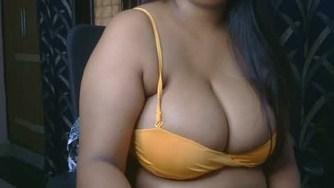 dolly_2 online show from July 22, 2026, 4:15 am