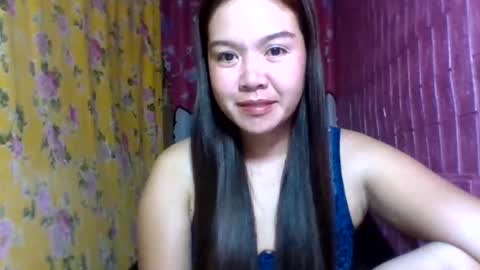 dolly_jane34 online show from October 5, 2025, 9:13 pm