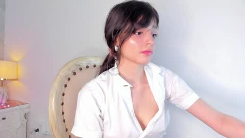 Snapshot of dolly_kitter chatting on May 29, 2026, 11:30 am dolly_kitter online show from May 29, 2026, 11:30 am